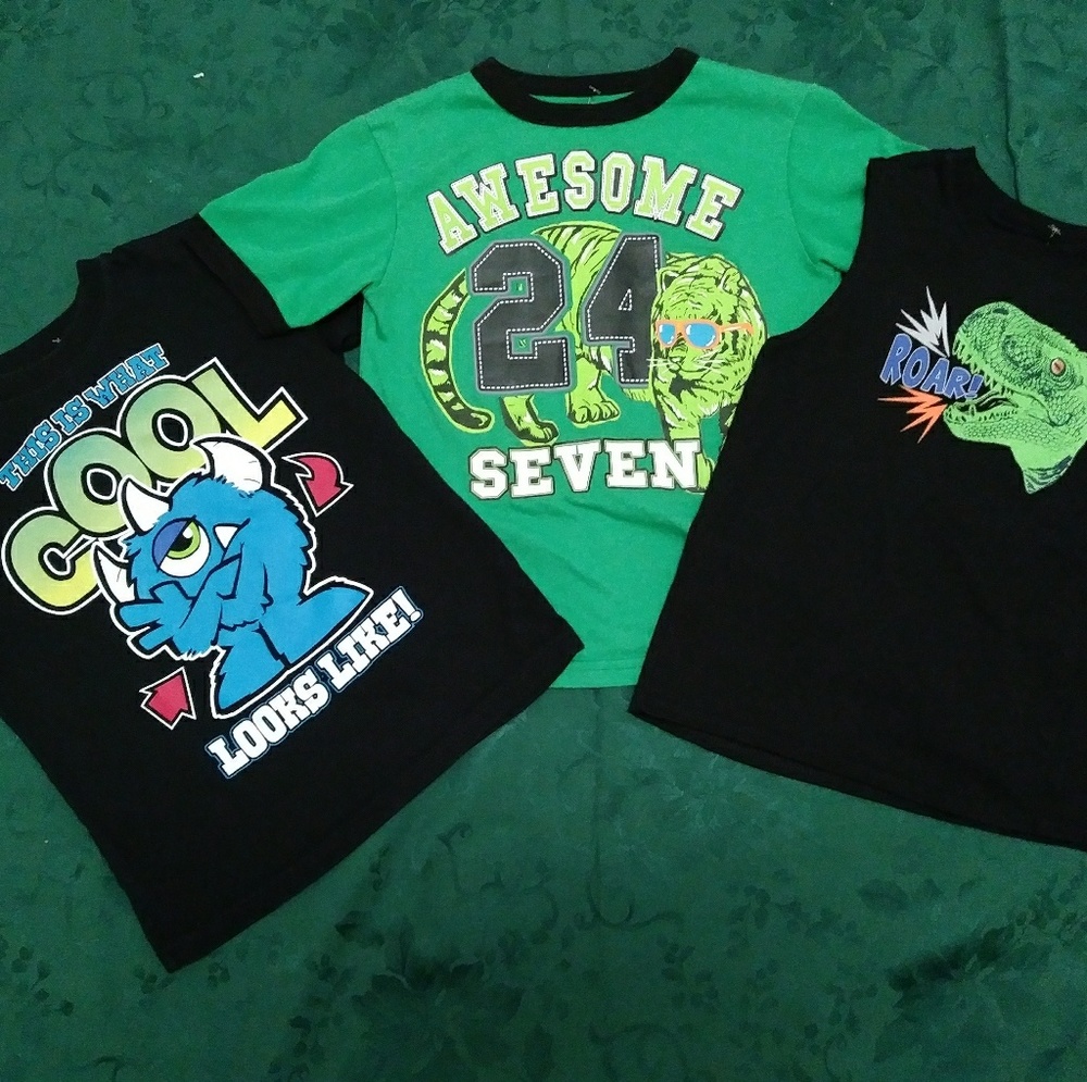 3 boys T shirts